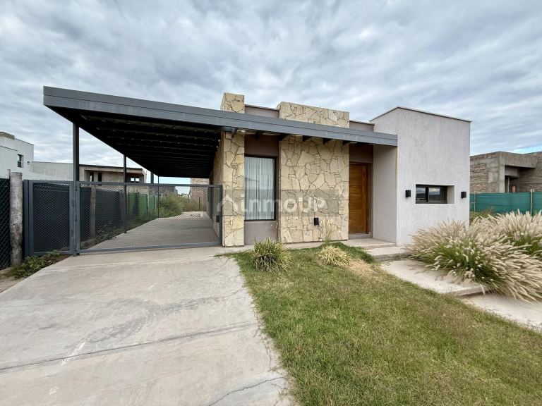 Casa en Alquiler en Maipu, Mendoza