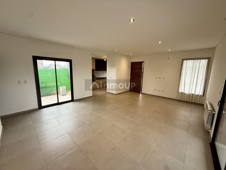 Casa en Alquiler en Maipu, Mendoza