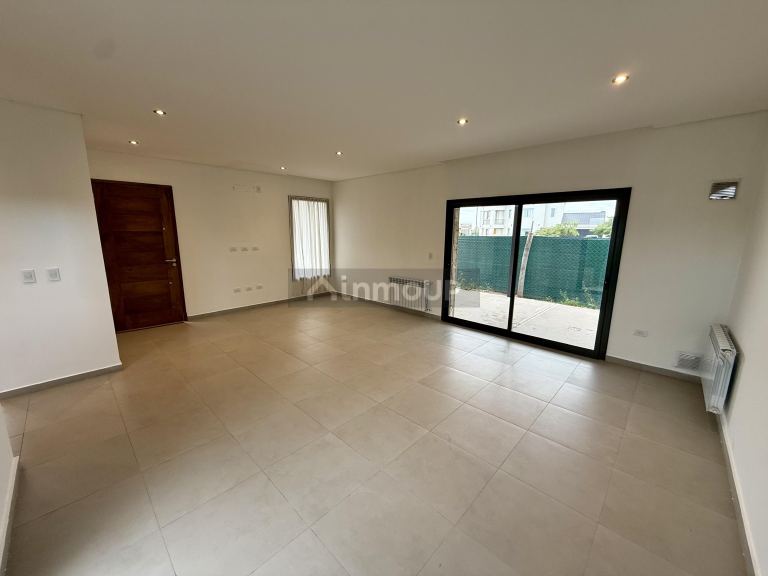 Casa en Alquiler en Maipu, Mendoza