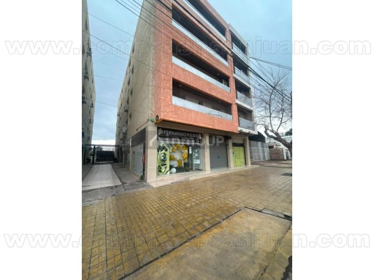 Local Comercial en Alquiler en Capital, San Juan