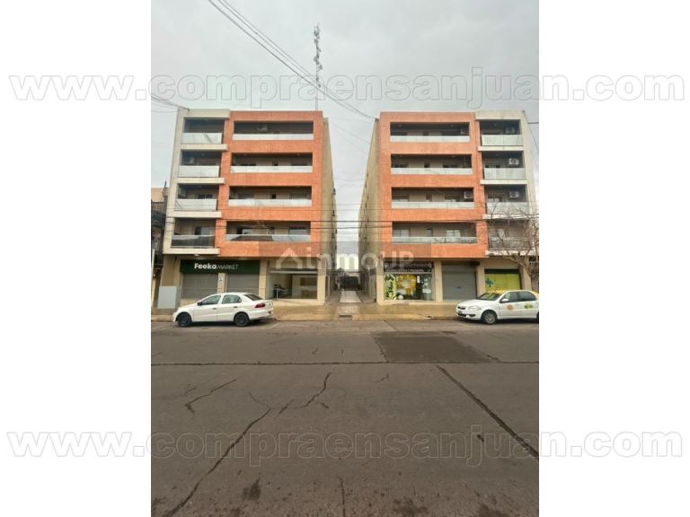 Local Comercial en Alquiler en Capital, San Juan