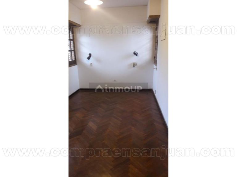 Casa en Venta en Capital, San Juan