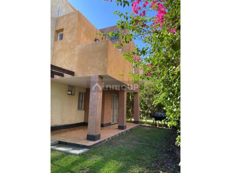 Casa en Alquiler en Capital, San Juan