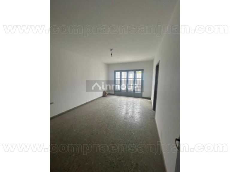 Casa en Alquiler en Capital, San Juan