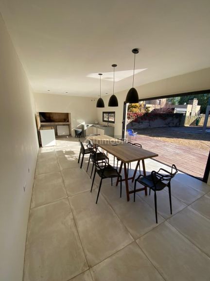 Casa en Venta en Lujan de Cuyo, Mendoza - USD 269.000 | Inmoup - 8