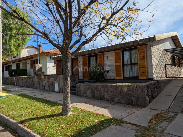 Casa en Venta en Capital, Mendoza