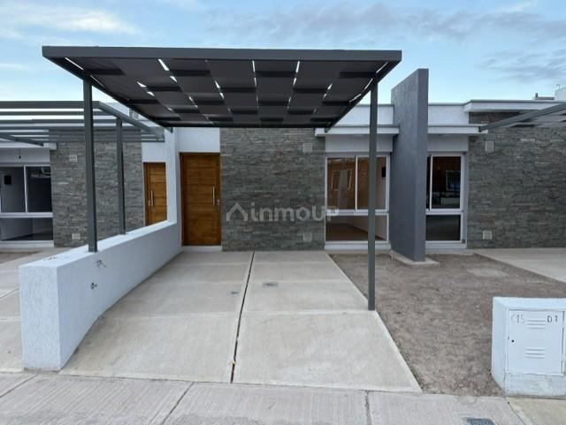 Casa en Alquiler en Lujan de Cuyo, Mendoza