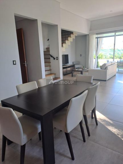 Casa en Venta en Maipu, Mendoza