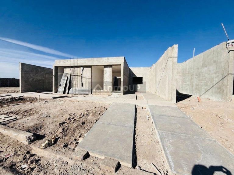 Casa en Venta en Maipu, Mendoza - USD 85.000 | Inmoup - 1