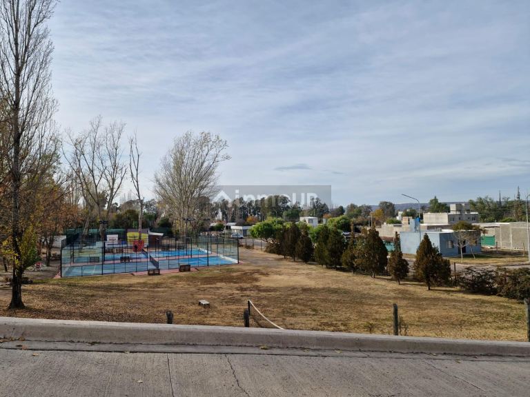 Lujan de Cuyo Lamadrid 220