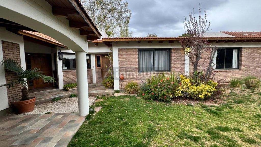 Casa en Venta en Godoy Cruz, Mendoza