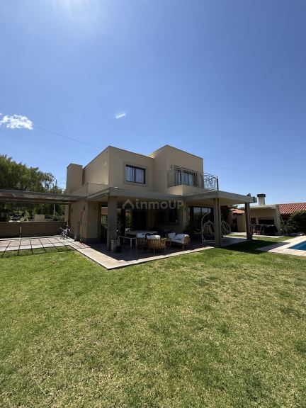 Casa en Venta en Las Heras, Mendoza
