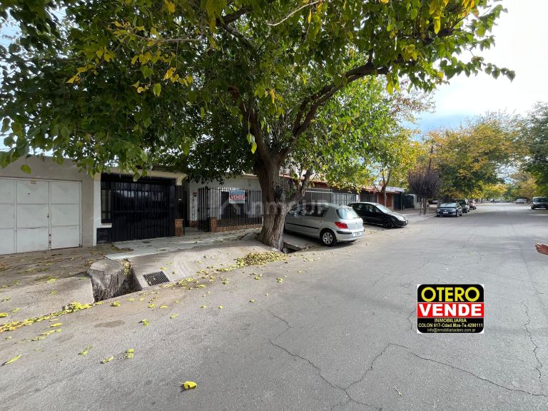 Casa en Venta en Guaymallen, Mendoza