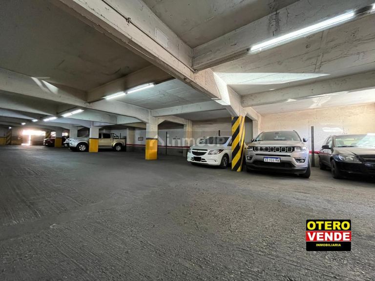 Cochera en Venta en Capital, Mendoza