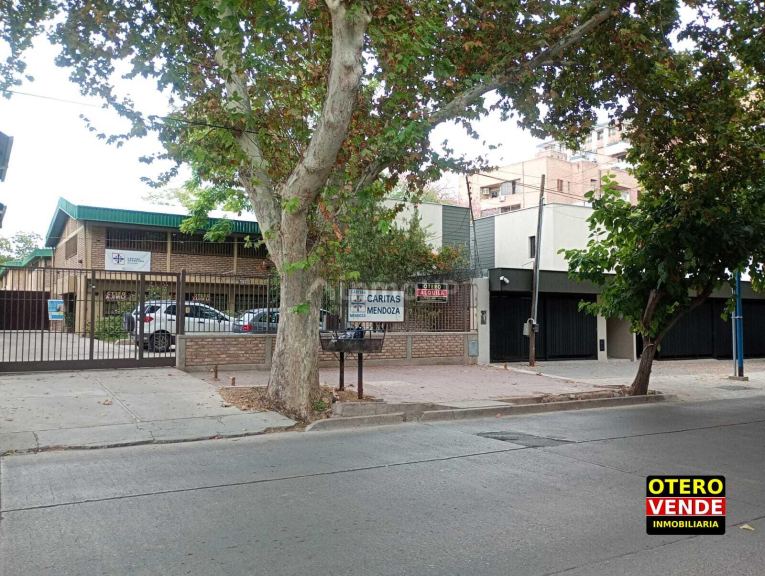 Oficina en Alquiler en Godoy Cruz, Mendoza
