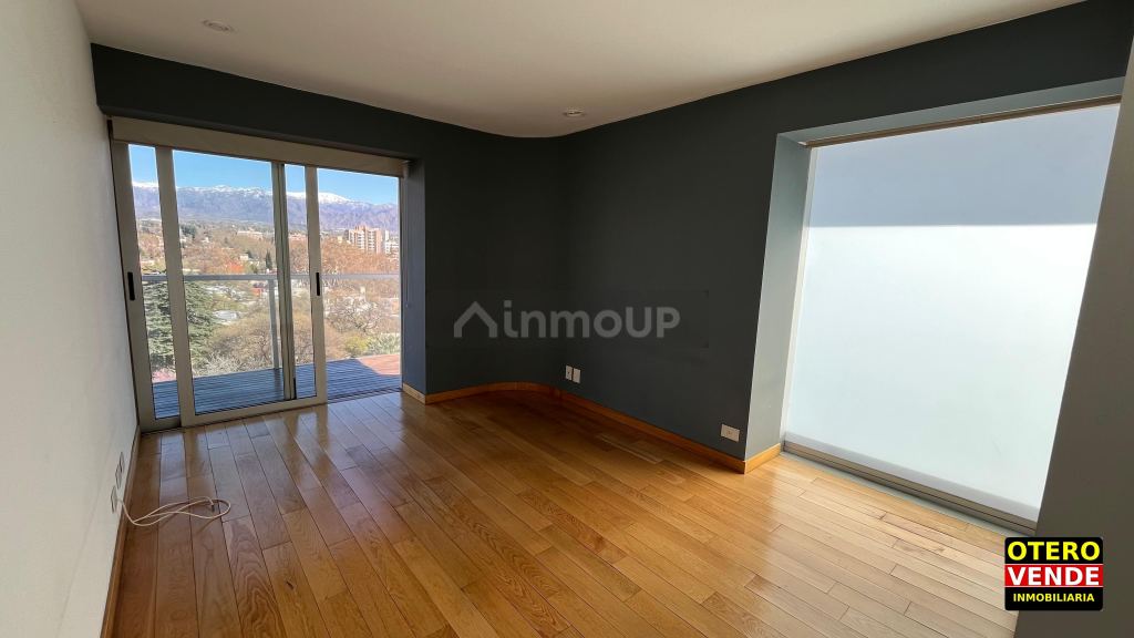 Departamento en Alquiler en Capital, Mendoza