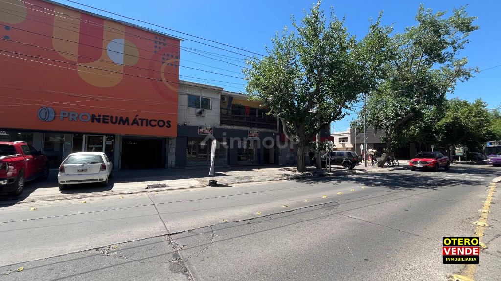 Local Comercial en Alquiler en Capital, Mendoza