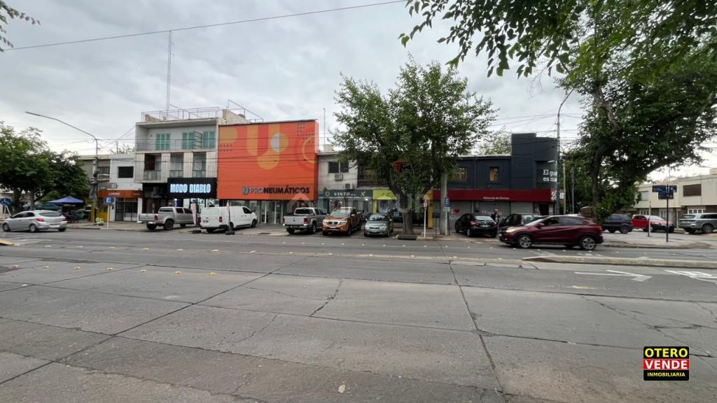 Local Comercial en Alquiler en Capital, Mendoza