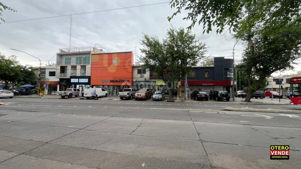 Local Comercial en Alquiler en Capital, Mendoza
