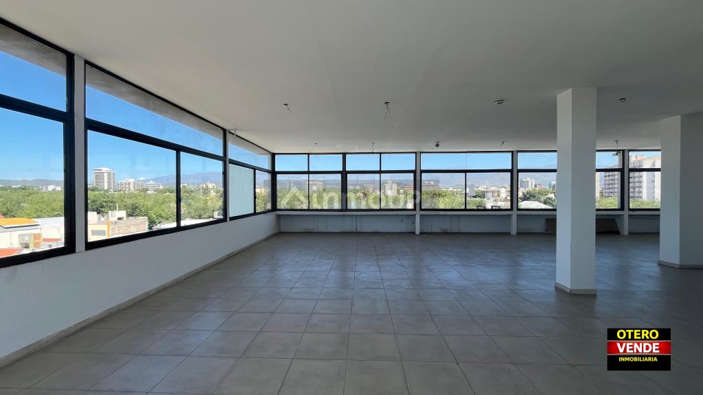 Oficina en Venta en Capital, Mendoza