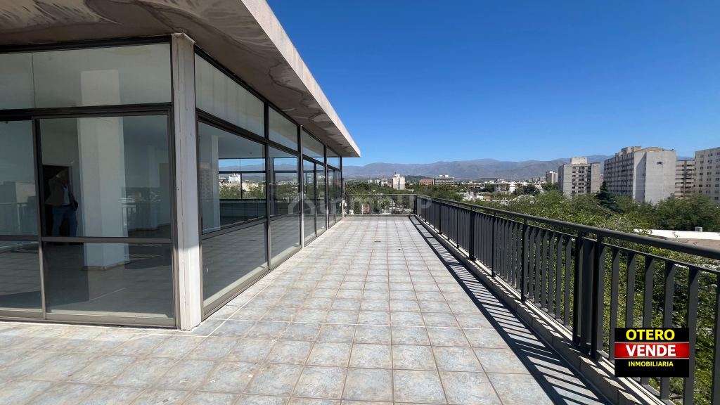 Oficina en Venta en Capital, Mendoza