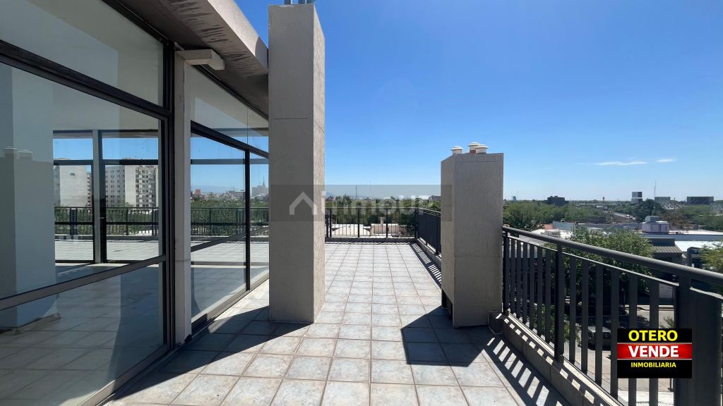 Oficina en Venta en Capital, Mendoza