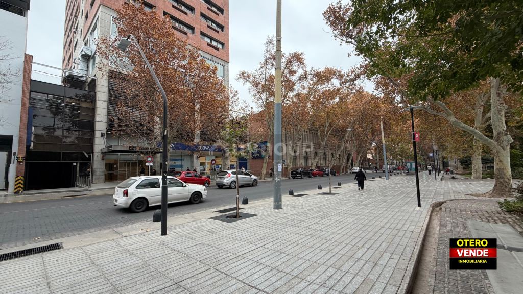 Oficina en Venta en Capital, Mendoza