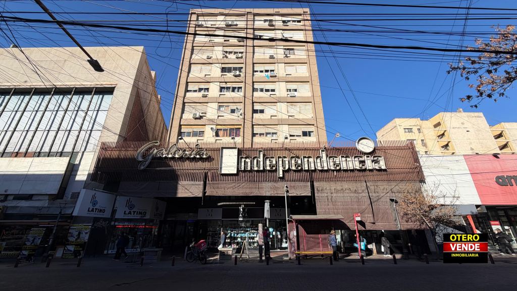 Lavalle 35, entre Av. San Martín y San Juan, Capital, Galería Independencia