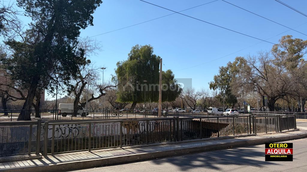 Oficina en Alquiler en Capital, Mendoza