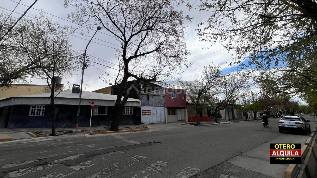 Galpon en Alquiler en Guaymallen, Mendoza - $ 1.500.000 | Inmoup - 16