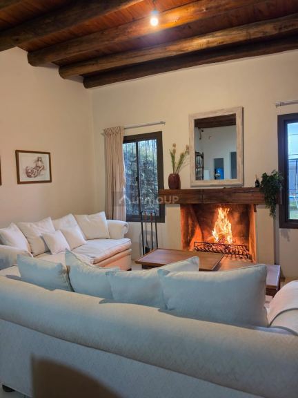 Casa en Venta en Lujan de Cuyo, Mendoza - USD 198.000 | Inmoup - 9