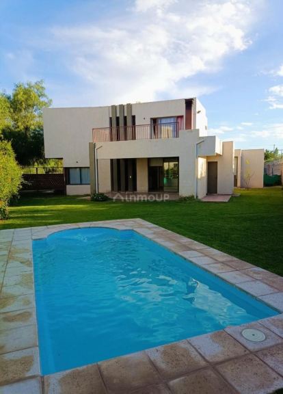 Casa en Alquiler en Maipu, Mendoza