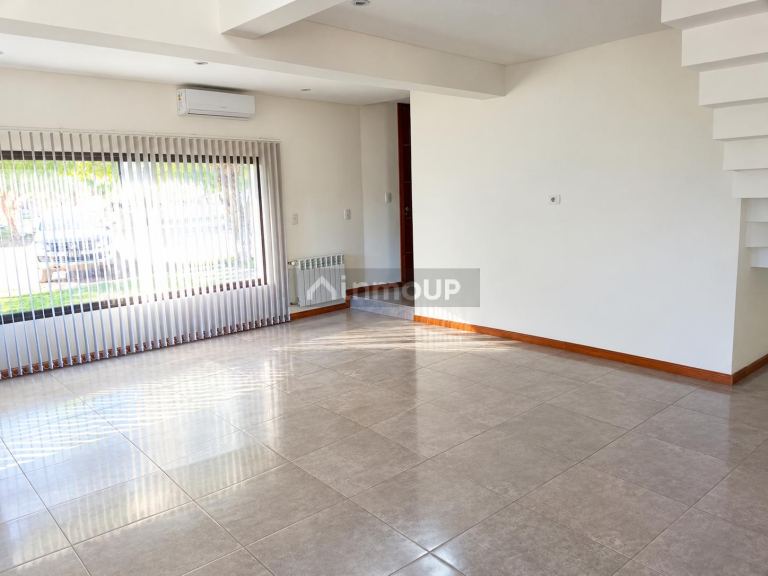 Casa en Alquiler en Maipu, Mendoza