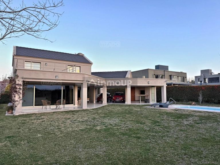 Casa en Venta en Maipu, Mendoza - USD 560.000 | Inmoup - 11