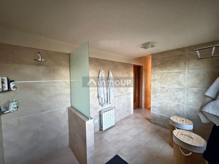Casa en Venta en Maipu, Mendoza - USD 560.000 | Inmoup - 26