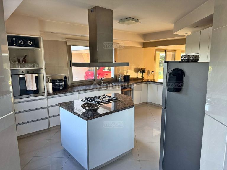Casa en Venta en Maipu, Mendoza - USD 560.000 | Inmoup - 6