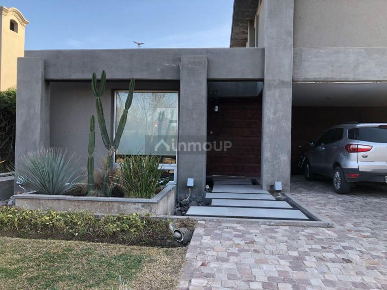Casa en Venta en Lujan de Cuyo, Mendoza