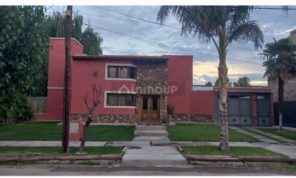 Casa en Venta en Guaymallen, Mendoza