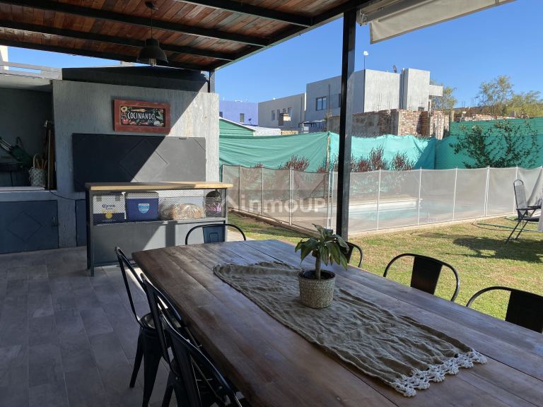Casa en Venta en Lujan de Cuyo, Mendoza