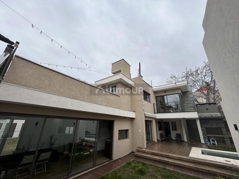 Casa en Venta en Capital, Mendoza