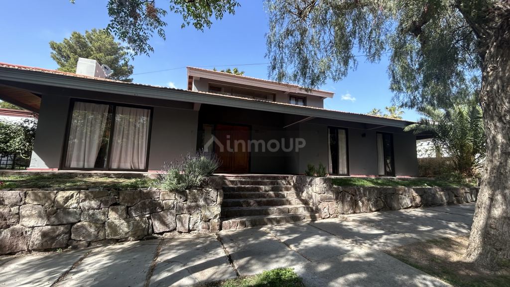 Casa en Venta en Capital, Mendoza