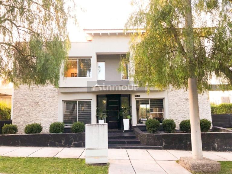 Casa en Venta en Capital, Mendoza
