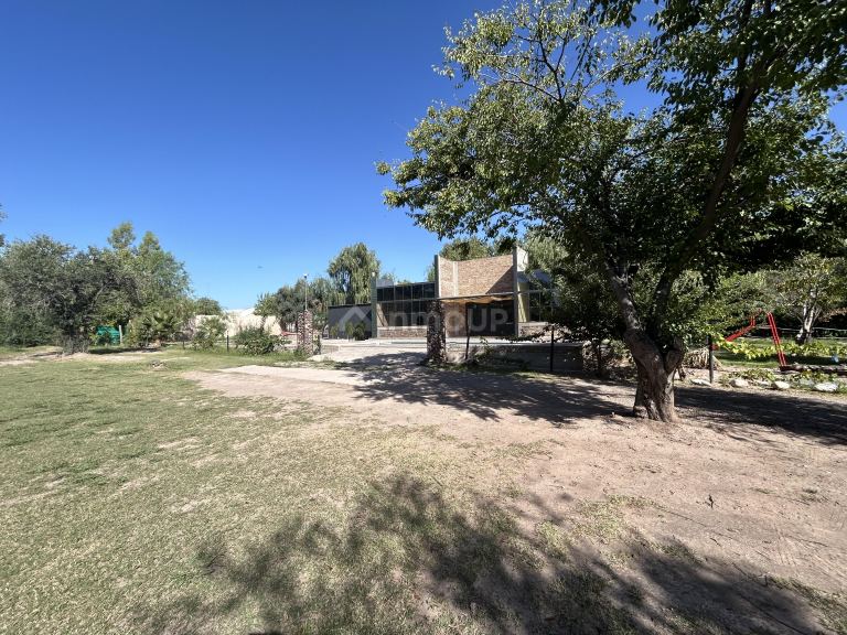 Local Comercial en Venta en Maipu, Mendoza