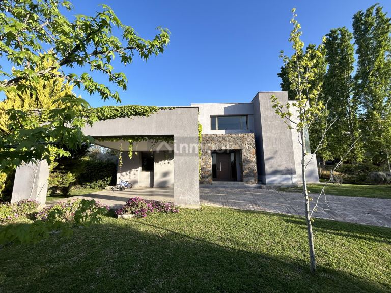 Casa en Venta en Lujan de Cuyo, Mendoza