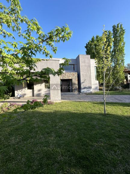 Casa en Venta en Lujan de Cuyo, Mendoza