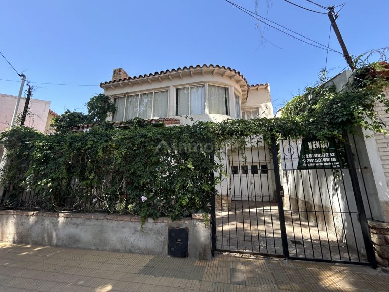 Casa en Venta en Godoy Cruz, Mendoza