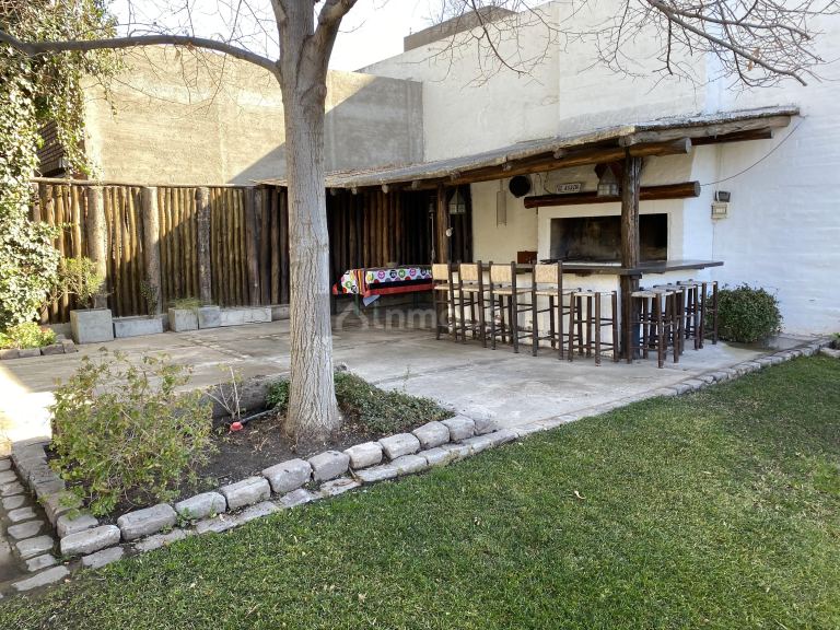 Casa en Venta en Lujan de Cuyo, Mendoza