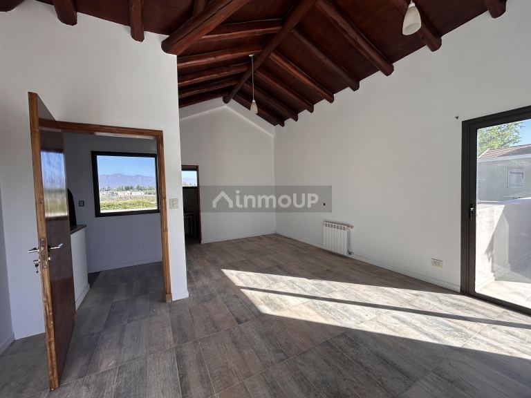 Casa en Alquiler en Lujan de Cuyo, Mendoza