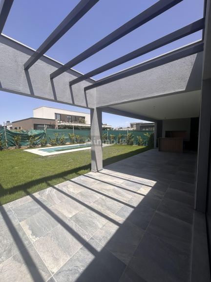 Casa en Alquiler en Lujan de Cuyo, Mendoza