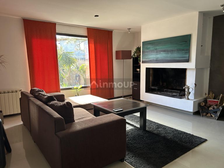 Casa en Alquiler en Maipu, Mendoza